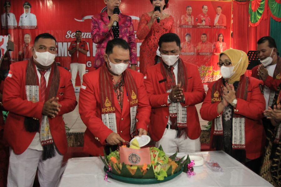 Bupati dan Wakil Labuhanbatu Hadiri HUT Pemuda Batak Bersatu