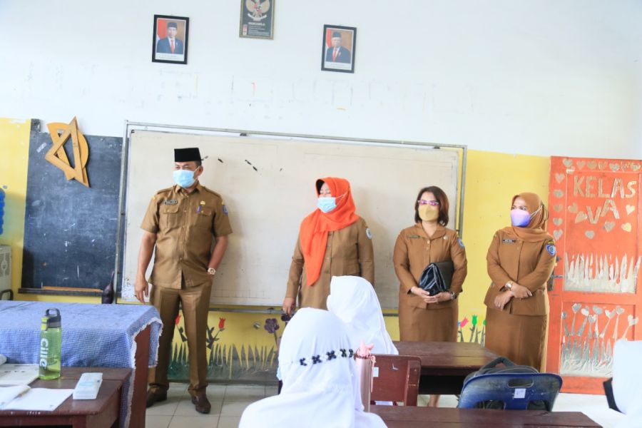 Dinkes Labuhanbatu Pantau Pelaksanaan Pembelajaran Tatap Muka Terbatas