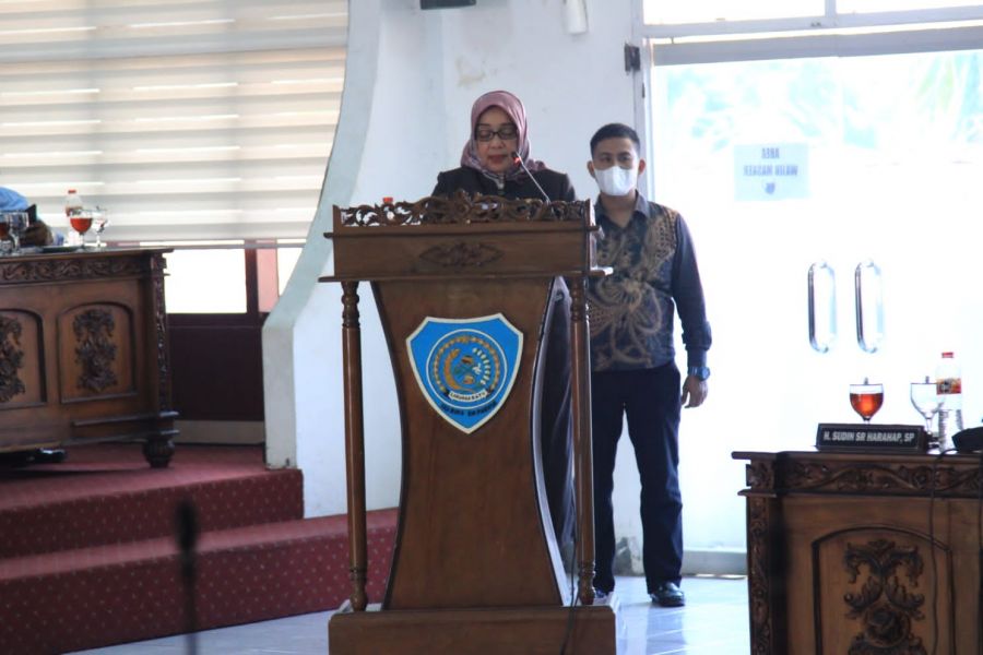 Wakil Bupati Labuhanbatu Ikuti Paripurna Pembahasan Ranperda Bersifat Pengaturan