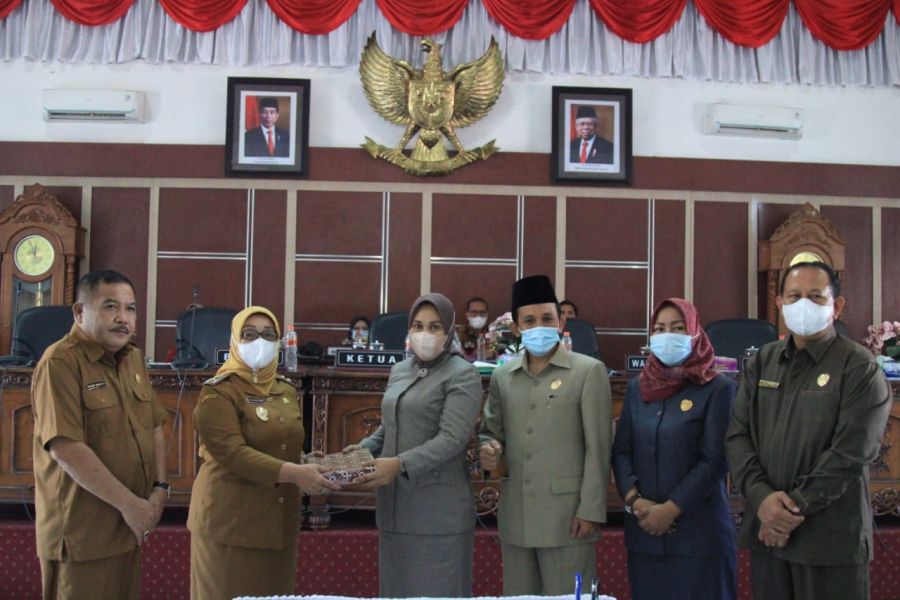 Wakil Bupati Labuhanbatu Sampaikan Nota Pengantar Ranperda APBD Kabupaten Labuhanbatu TA 2022